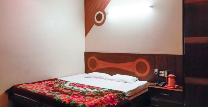 Fabexpress Alpine Hotell Agra  Eksteriør bilde